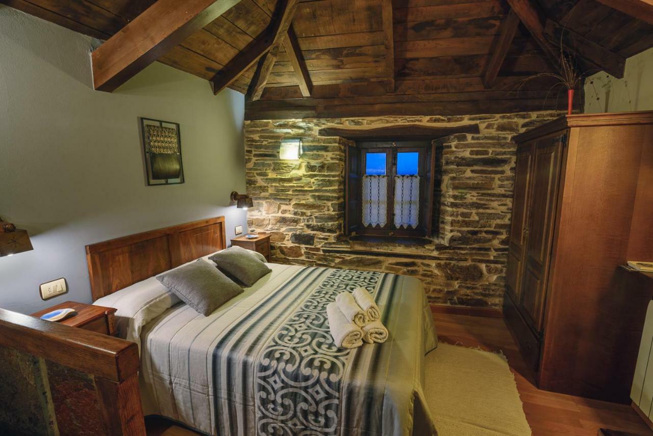 Apartament Rurales Casa Riveras